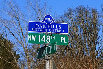 Oak Hills Historic District sign.jpg