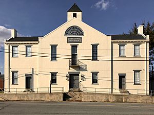Former Gates County Courthouse