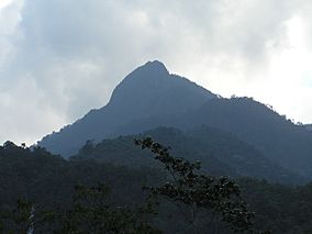 Pico de Loro 2.JPG
