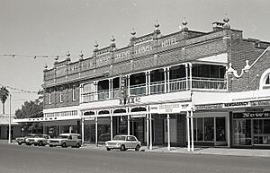 Queens Arms Hotel and Hunters Emporium building Roma Queensland 1975