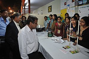 Science & Technology Fair 2011 - Kolkata 2011-02-09 0921