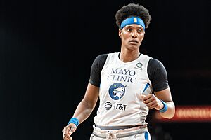 Sylvia Fowles 2019