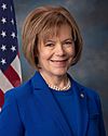Tina Smith, official portrait, 116th congress.jpg
