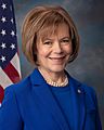 Tina Smith, official portrait, 116th congress