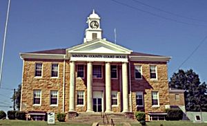 Winston County courthouse in Double Springs